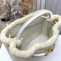 $115.00 USD Bottega Veneta BV AAA Quality Handbags For Women #1388242