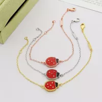 $25.00 USD Van Cleef & Arpels Bracelets For Women #1389443