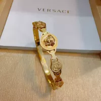 $42.00 USD Versace Bracelets #1390105