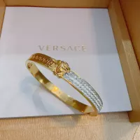 $42.00 USD Versace Bracelets #1390109