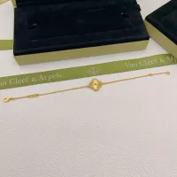 $25.00 USD Van Cleef & Arpels Bracelets For Women #1390349