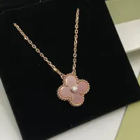 $42.00 USD Van Cleef & Arpels Necklaces For Women #1390700