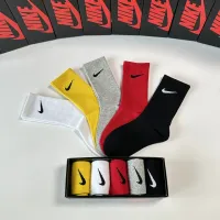 $29.00 USD Nike Socks #1391087