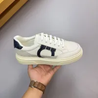 $80.00 USD Salvatore Ferragamo Casual Shoes For Men #1391579