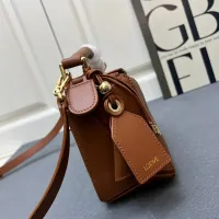 $108.00 USD LOEWE AAA Quality Messenger Bags For Women #1392167