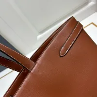 $96.00 USD Celine AAA Quality Shoulder Bags For Women #1392230