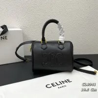 $88.00 USD Celine AAA Quality Handbags For Women #1392236