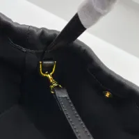 $88.00 USD Celine AAA Quality Handbags For Women #1392242