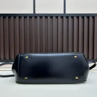 $112.00 USD Givenchy AAA Quality Handbags For Women #1392276