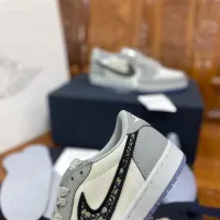 $128.00 USD Air Jordan 1 I For Women #1392383