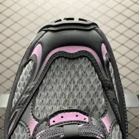 $160.00 USD Balenciaga Casual Shoes For Men #1392388