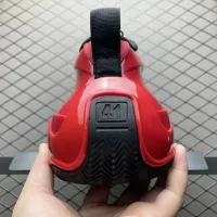 $210.00 USD Balenciaga Casual Shoes For Men #1392395