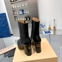$158.00 USD Valentino Boots For Women #1392566