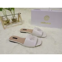 $80.00 USD Versace Slippers For Women #1392832