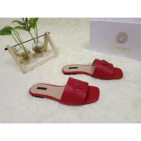 $80.00 USD Versace Slippers For Women #1392835