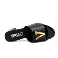 $85.00 USD Versace Slippers For Women #1392840