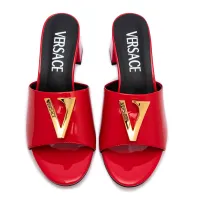 $85.00 USD Versace Slippers For Women #1392842