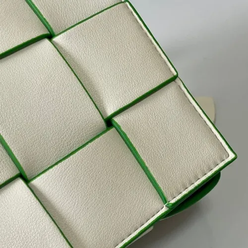 Replica Bottega Veneta BV AAA Quality Messenger Bags For Women #1393641 $102.00 USD for Wholesale