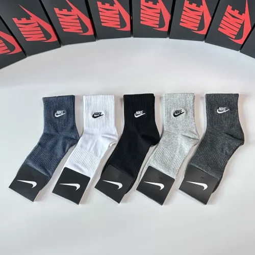 Replica Nike Socks #1396385 $29.00 USD for Wholesale