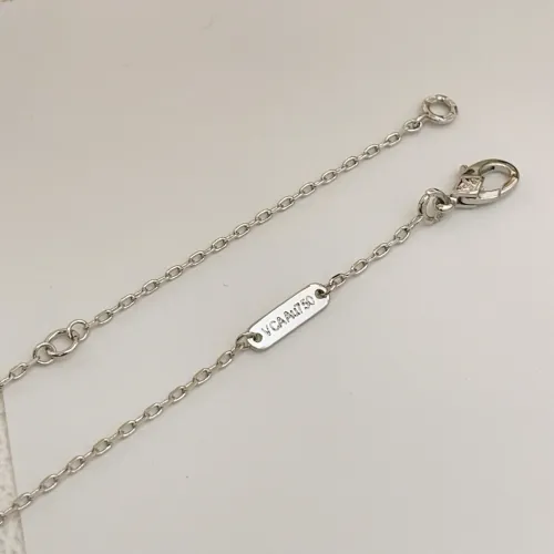 Replica Van Cleef & Arpels Necklaces For Women #1398246 $25.00 USD for Wholesale