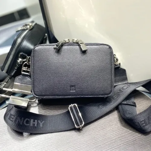 Givenchy AAA Quality Messenger Bags For Unisex #1399035