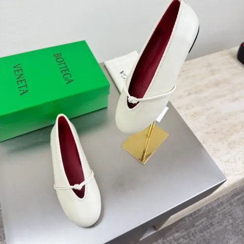 Bottega Veneta BV Flat Shoes For Women #1400594