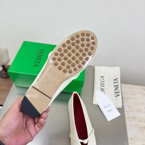 Replica Bottega Veneta BV Flat Shoes For Women #1400594 $125.00 USD for Wholesale