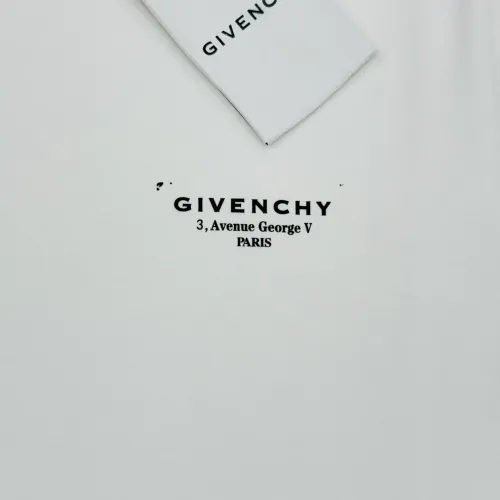 Replica Givenchy T-Shirts Short Sleeved For Men #1405299 $76.00 USD for Wholesale