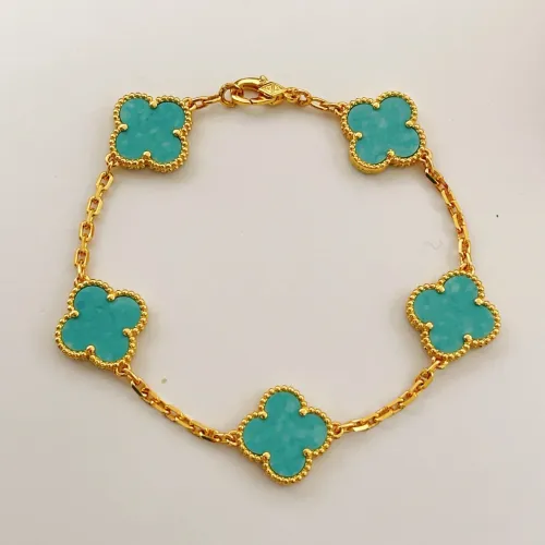 Van Cleef & Arpels Bracelets For Women #1406583