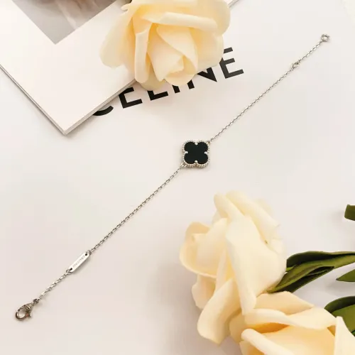 Replica Van Cleef & Arpels Bracelets For Women #1406641 $25.00 USD for Wholesale