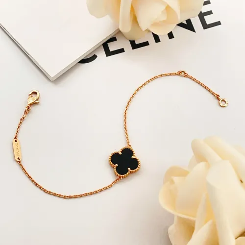 Replica Van Cleef & Arpels Bracelets For Women #1406642 $25.00 USD for Wholesale