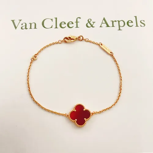 Van Cleef & Arpels Bracelets For Women #1406645