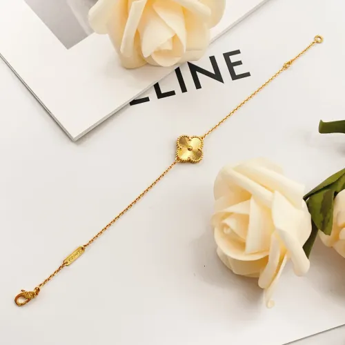 Replica Van Cleef & Arpels Bracelets For Women #1406654 $25.00 USD for Wholesale