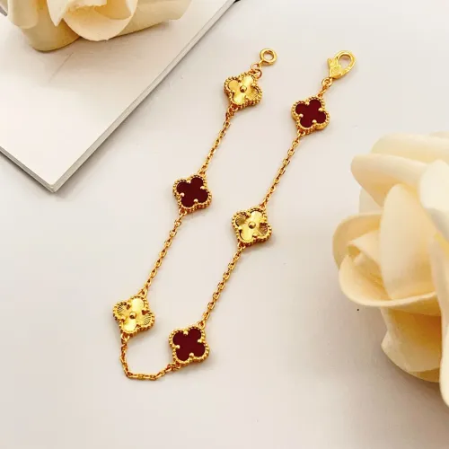 Van Cleef & Arpels Bracelets For Women #1406657