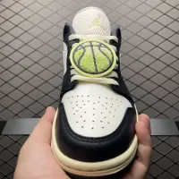 $98.00 USD Air Jordan 1 I For Women #1393089