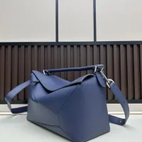 $240.00 USD LOEWE AAA Quality Messenger Bags For Women #1393631