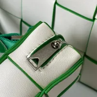 $102.00 USD Bottega Veneta BV AAA Quality Messenger Bags For Women #1393641