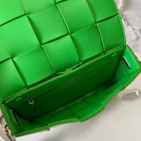 $102.00 USD Bottega Veneta BV AAA Quality Messenger Bags For Women #1393641