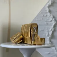 $102.00 USD Bottega Veneta BV AAA Quality Messenger Bags For Women #1393642