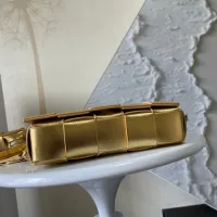 $102.00 USD Bottega Veneta BV AAA Quality Messenger Bags For Women #1393642