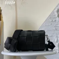 $102.00 USD Bottega Veneta BV AAA Quality Messenger Bags For Women #1393644