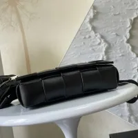 $102.00 USD Bottega Veneta BV AAA Quality Messenger Bags For Women #1393644