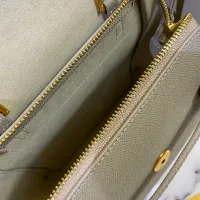 $108.00 USD Celine AAA Quality Handbags For Women #1393690