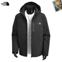 $88.00 USD The North Face Jackets Long Sleeved For Men #1395260