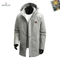 $88.00 USD Moncler Jackets Long Sleeved For Men #1395328