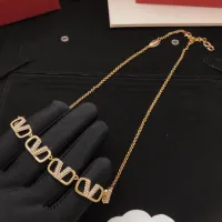 $29.00 USD Valentino Necklaces #1397702