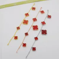 $32.00 USD Van Cleef & Arpels Bracelets For Women #1397720