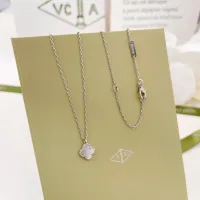 $25.00 USD Van Cleef & Arpels Necklaces For Women #1398243