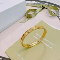 $39.00 USD Van Cleef & Arpels Bracelets #1398395