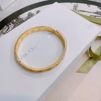 $39.00 USD Van Cleef & Arpels Bracelets #1398395